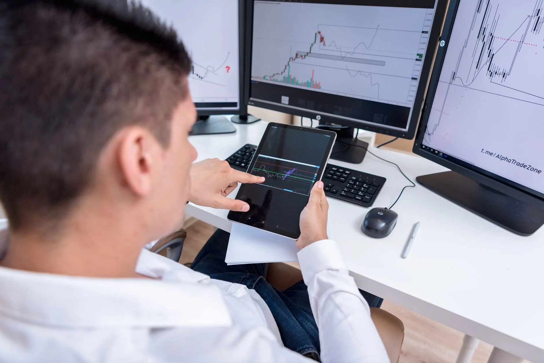 日用百货与五金交电采购成本控制方案及贵州配送实践