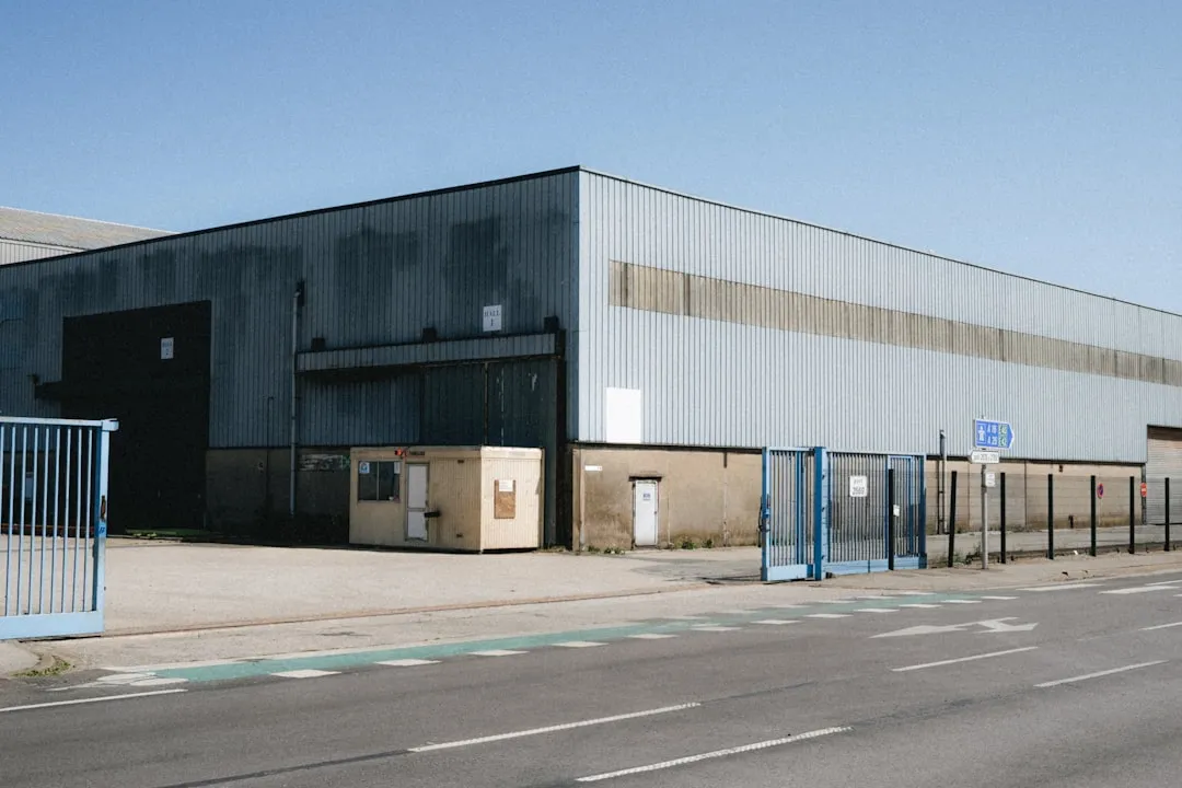 劳保用品与五金交电组合采购方案：贵州企事业单位降本策略